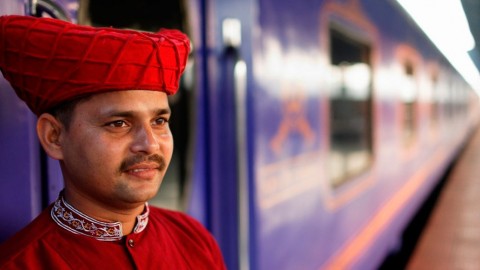 EXPLORADOR INDIO: DE DELHI A BOMBAI