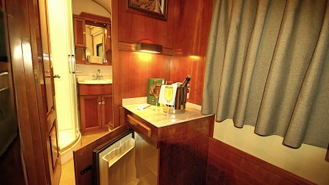 Baño Suite Gran Clase Costa Verde Expres modo noche